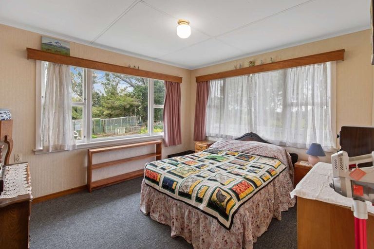 Photo of property in 1216 Main North Road, Urenui, 4375