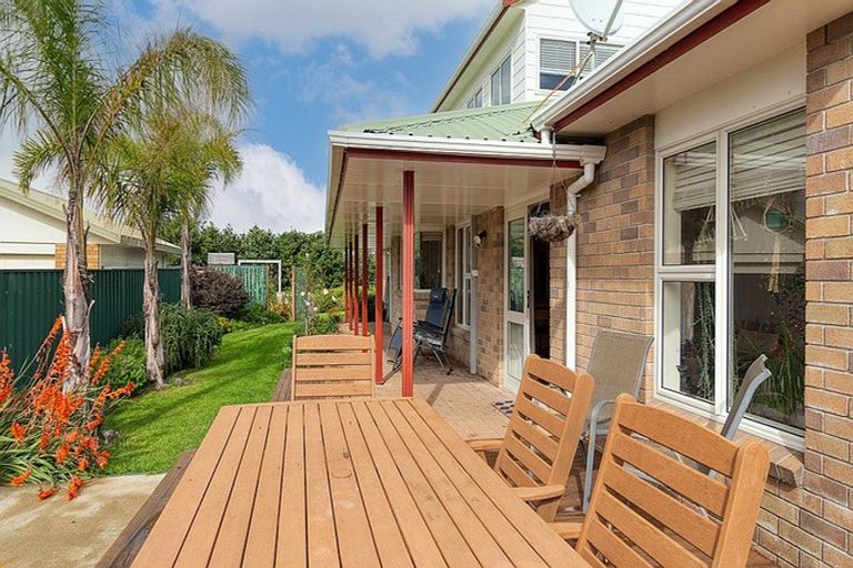 Photo of property in 21 The Glebe, Coastlands, Whakatane, 3120