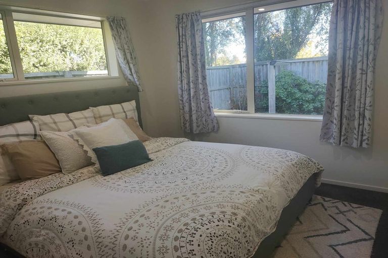 Photo of property in 7 Pear Tree Lane, Rangiora, 7400