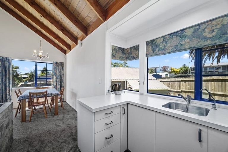 Photo of property in 43a Elliott Crescent, Owhata, Rotorua, 3010