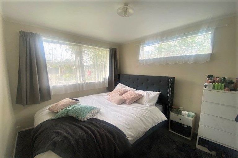 Photo of property in 1/17a Miro Street, Trentham, Upper Hutt, 5018