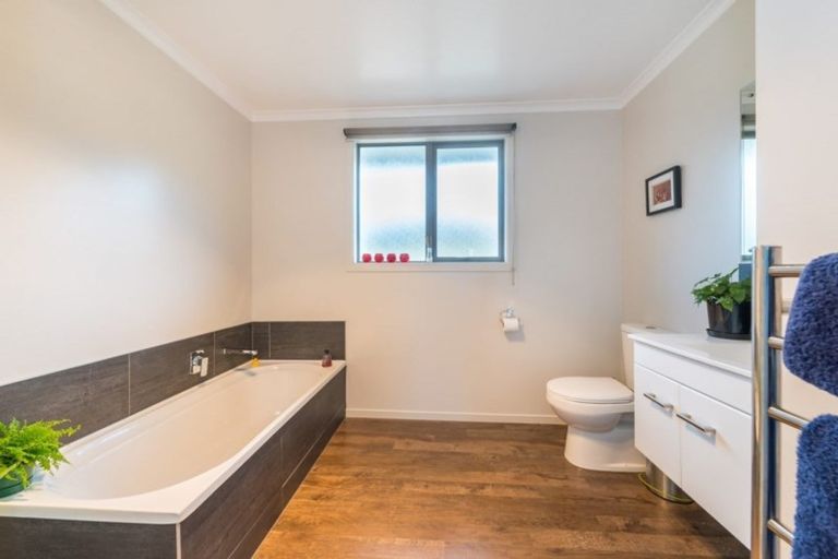 Photo of property in 104 Mission Cove, Company Bay, Dunedin, 9014