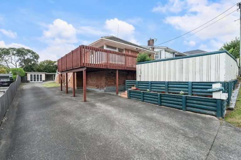 Photo of property in 1/36 Ocean View Road, Northcote, Auckland, 0627