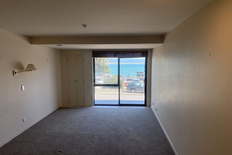 Photo of property in Waterfront Apartments, 1/309 Wakefield Quay, Stepneyville, Nelson, 7010