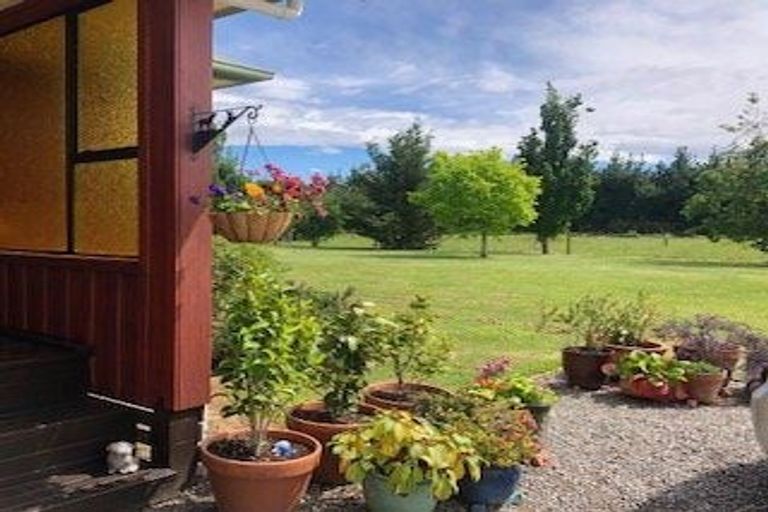 Photo of property in 3028 South Eyre Road, Oxford, Rangiora, 7476