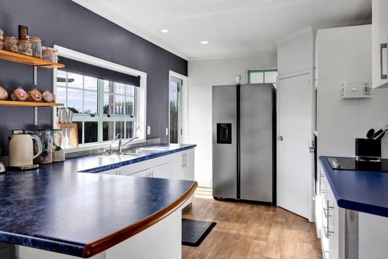 Photo of property in 17 Konini Street, Inglewood, 4330