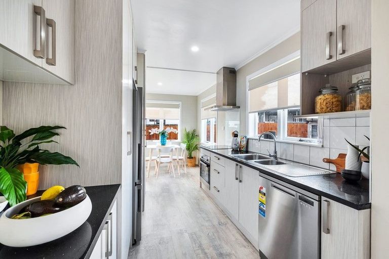 Photo of property in 64 Hillside Road, Papatoetoe, Auckland, 2025