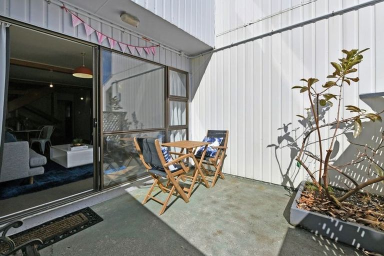 Photo of property in 3/17 Valentine Street, Alicetown, Lower Hutt, 5010