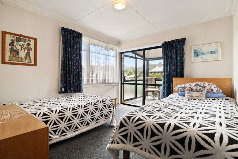 Photo of property in 2 Mckinlay Road, Abbotsford, Dunedin, 9018