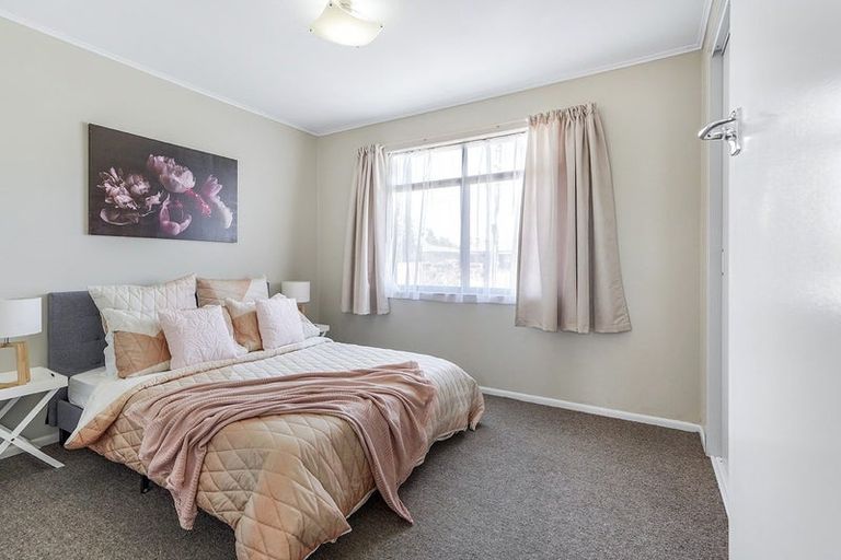 Photo of property in 33 Prisk Street, Melville, Hamilton, 3206