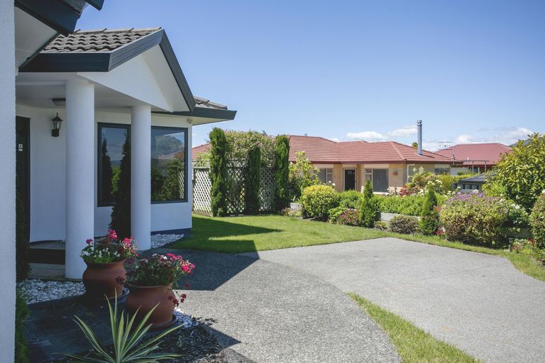 Photo of property in 17 Whetu Place, Nukuhau, Taupo, 3330
