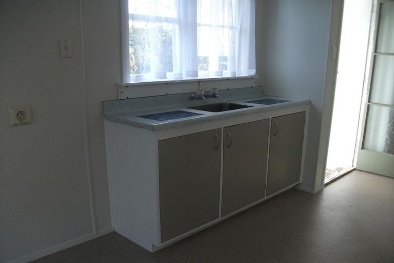 Photo of property in 7 Derwent Street, Wainuiomata, Lower Hutt, 5014