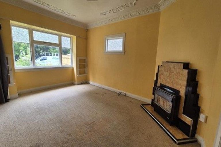 Photo of property in 27 Manapouri Crescent, Hokowhitu, Palmerston North, 4410