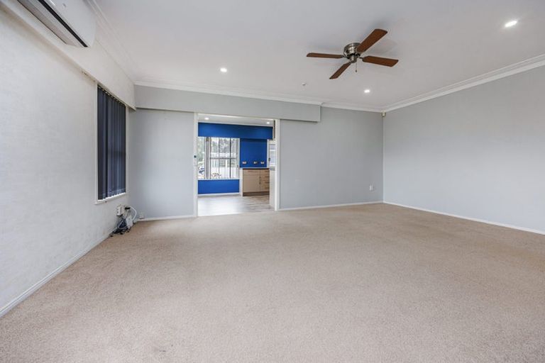 Photo of property in 88 Beach Road, Pahurehure, Papakura, 2113