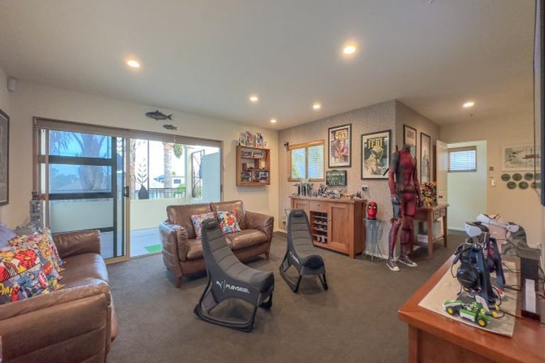 Photo of property in 101 Leighton Road, Whangamata, 3620