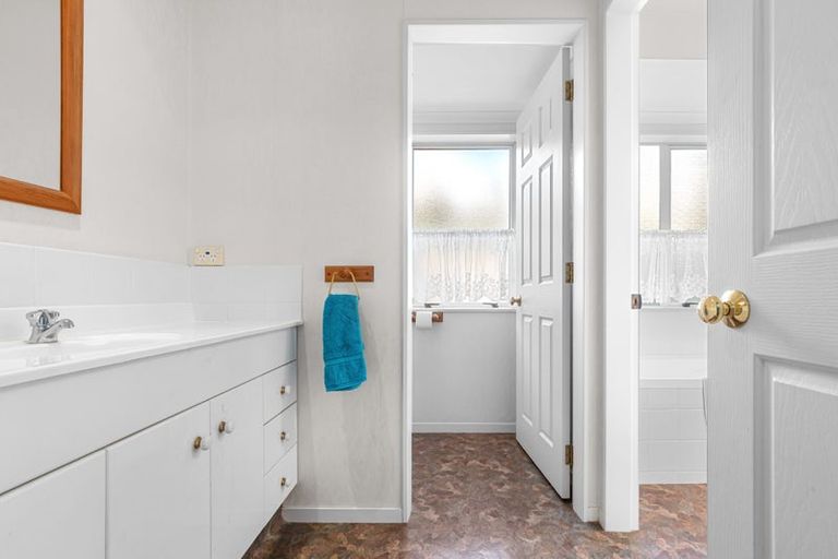 Photo of property in 257 Saint Andrews Drive, Bethlehem, Tauranga, 3110