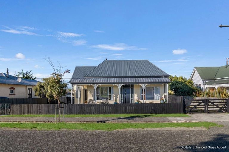 Photo of property in 16 Joseph Street, Gore, 9710