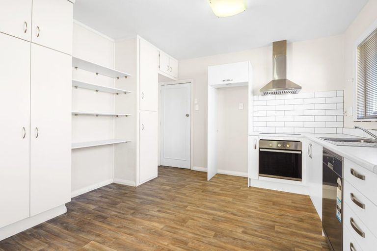 Photo of property in 1/64 Ottawa Road, Wainoni, Christchurch, 8061