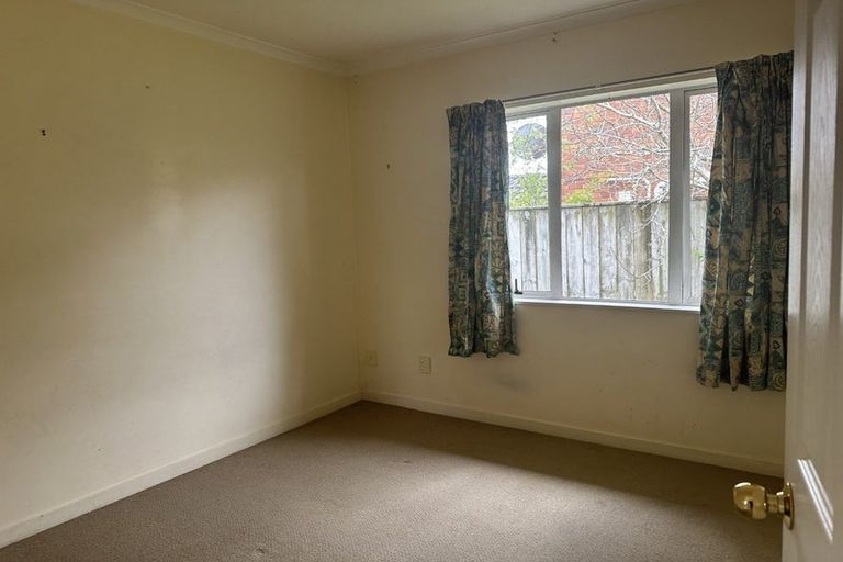Photo of property in 12 Malin Place, Pinehill, Auckland, 0632
