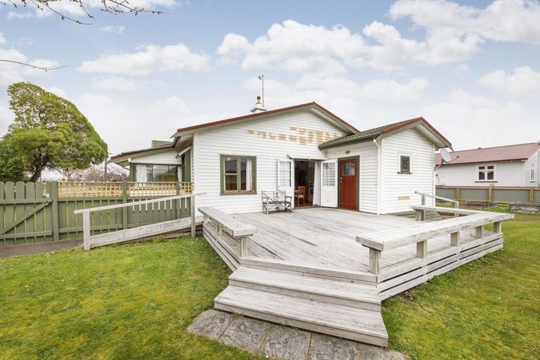 Photo of property in 20 Fitzroy Street, Feilding, 4702