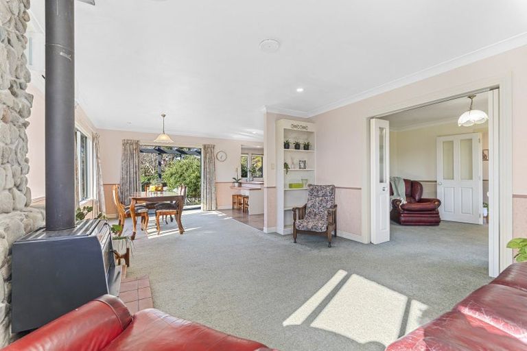 Photo of property in 95a Barrett Road, Whalers Gate, New Plymouth, 4310