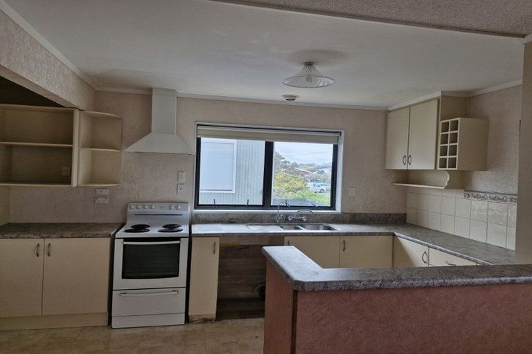 Photo of property in 6 Carver Place, Lynmouth, New Plymouth, 4310