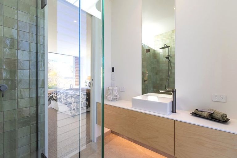 Photo of property in 10 Journeys End, Tapora, 0977