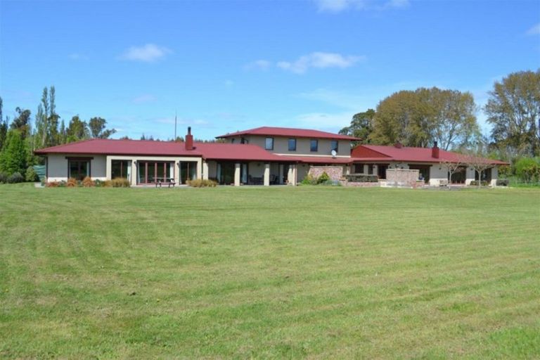 Photo of property in 107 Harleston Road, Sefton, Rangiora, 7477