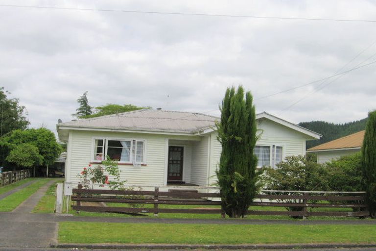 Photo of property in 8 Leese Street, Taumarunui, 3920