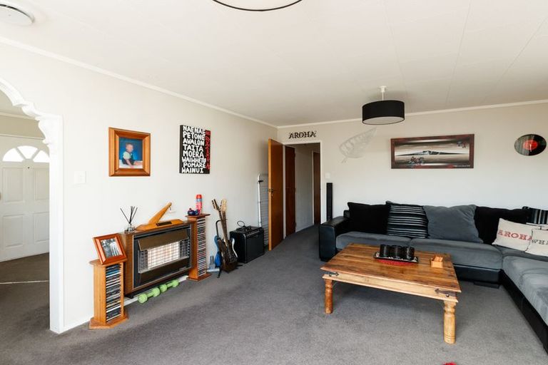 Photo of property in 112 Gillespies Line, Cloverlea, Palmerston North, 4412