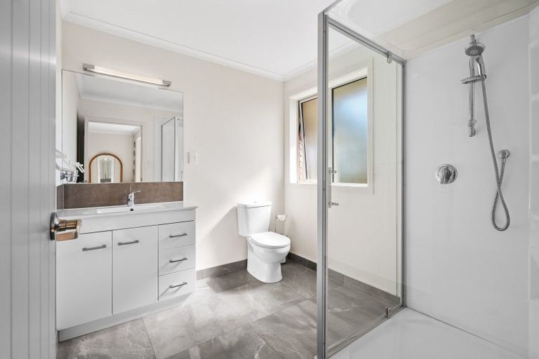 Photo of property in 472 Lees Road, Feilding, 4775