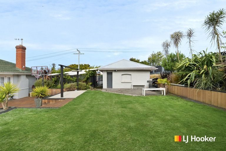 Photo of property in 1 Shulma Street, Abbotsford, Dunedin, 9018