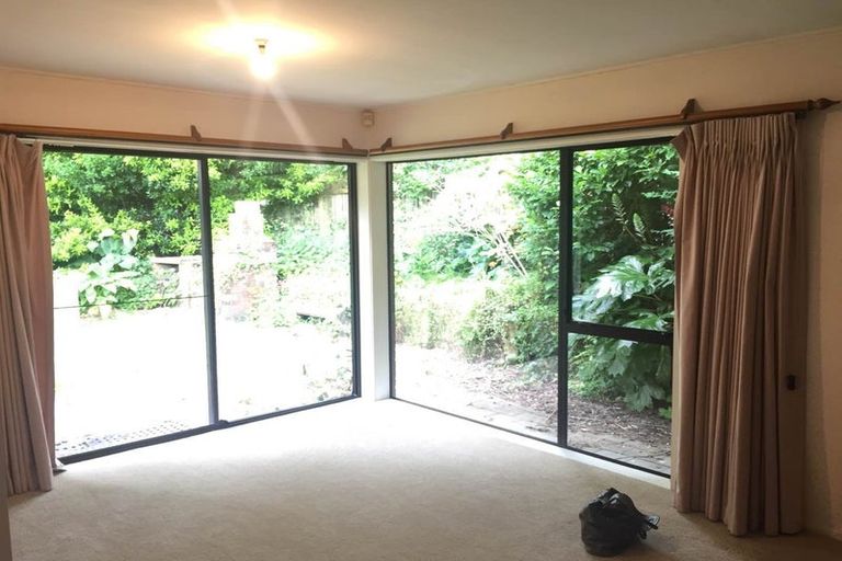 Photo of property in 7 Meadowland Drive, Somerville, Auckland, 2014