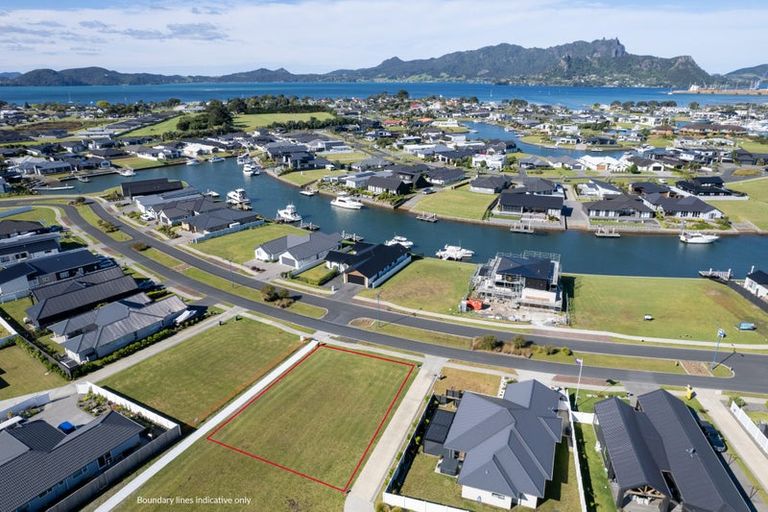 Photo of property in 36 Maturiki Drive, One Tree Point, 0118