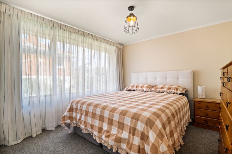 Photo of property in 126 Martin Road, Fairfield, Dunedin, 9018