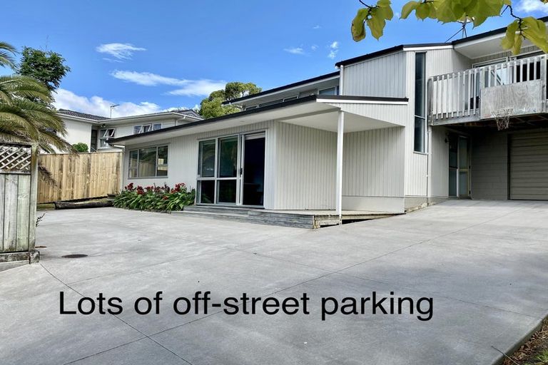 Photo of property in 23 Nevada Avenue, Pakuranga Heights, Auckland, 2010