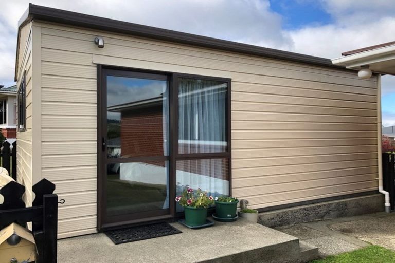 Photo of property in 6 Stephen Street, Halfway Bush, Dunedin, 9010