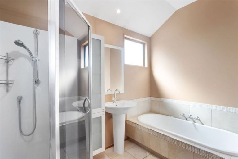 Photo of property in 183 Withells Road, Avonhead, Christchurch, 8042