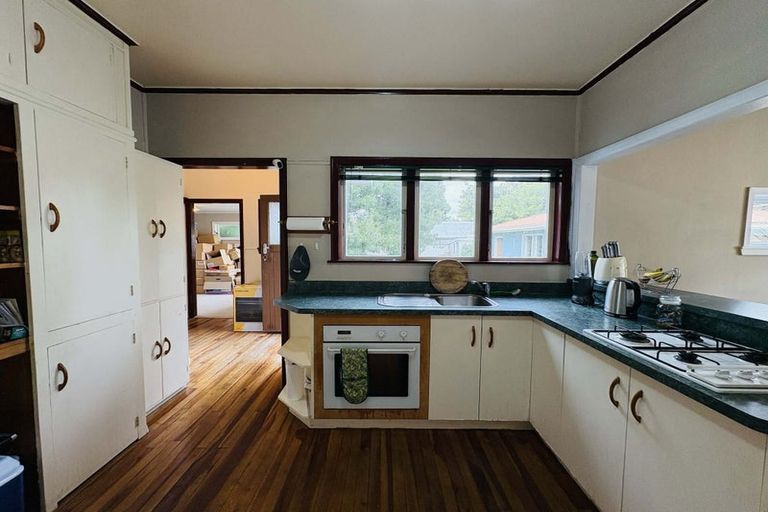 Photo of property in 430 Ruahine Street, Terrace End, Palmerston North, 4410