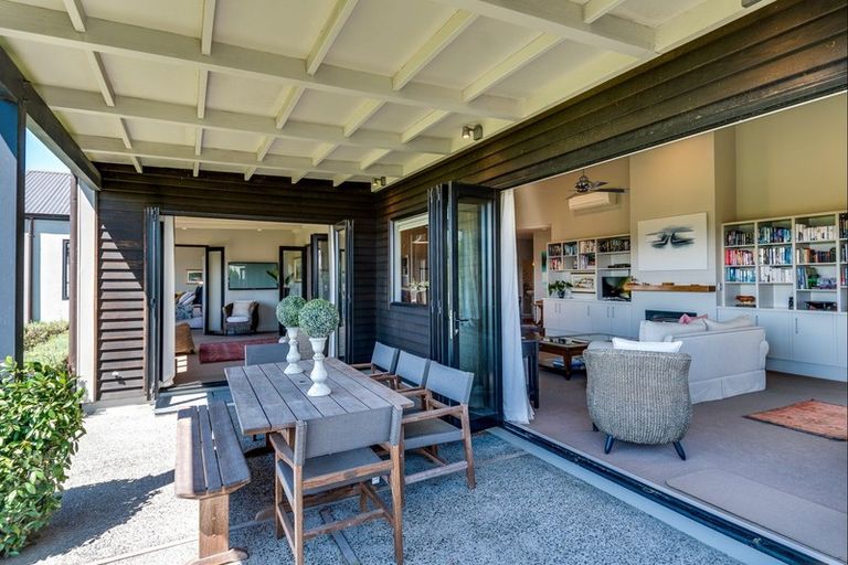 Photo of property in 110 Black Barn Road, Havelock North, 4294