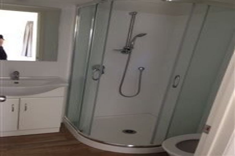 Photo of property in 1 Ferguson Street, Manurewa East, Auckland, 2102