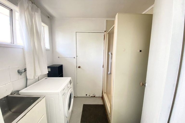 Photo of property in 12 Liddell Street, Hillcrest, Auckland, 0627