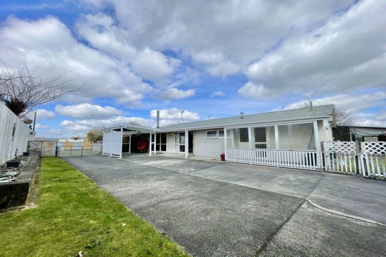 Photo of property in 2 Rimu Place, Tokoroa, 3420
