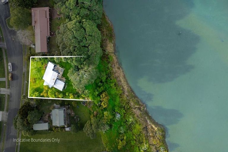 Photo of property in 26 Pohutukawa Drive, Athenree, Waihi Beach, 3177