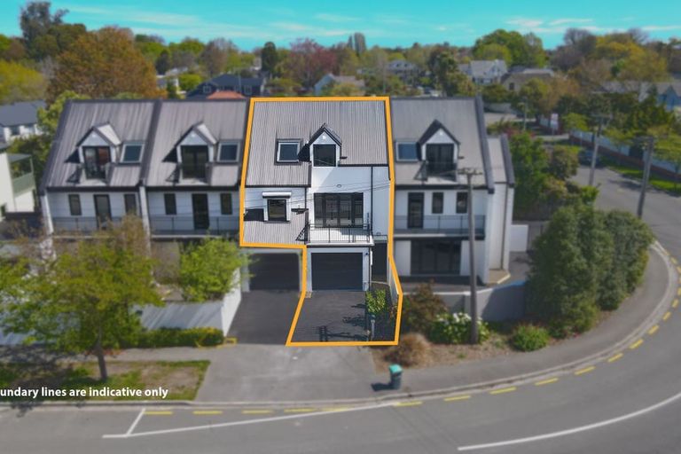 Photo of property in 35 Rhodes Street, Merivale, Christchurch, 8014