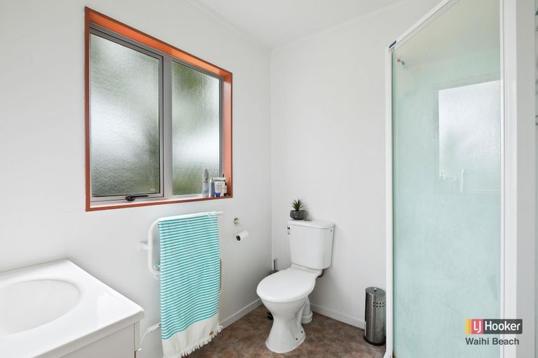 Photo of property in 11 Ocean Breeze Drive, Waihi Beach, 3611