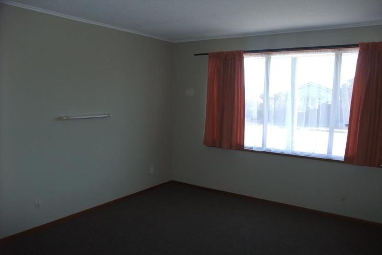 Photo of property in 1/11 Grantley Street, North New Brighton, Christchurch, 8083