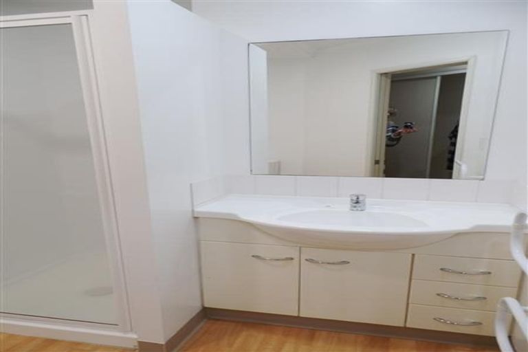 Photo of property in Paramount Apartments, 6/281 Maunganui Road, Mount Maunganui, 3116