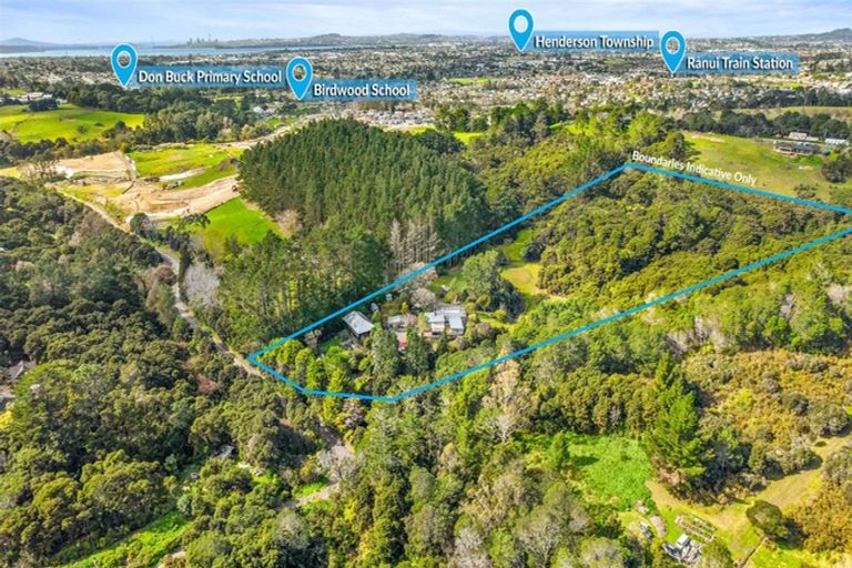 Photo of property in 14 Yelash Road, Massey, Auckland, 0614