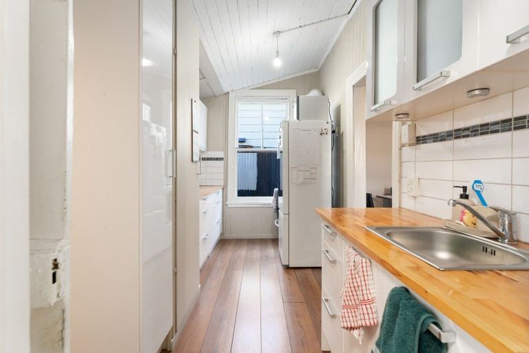 Photo of property in 4 Eskvale Street, Saint Kilda, Dunedin, 9012